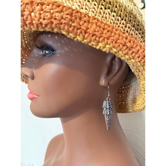 Black Pointed Dotted Earrings - Picture 4 of 4